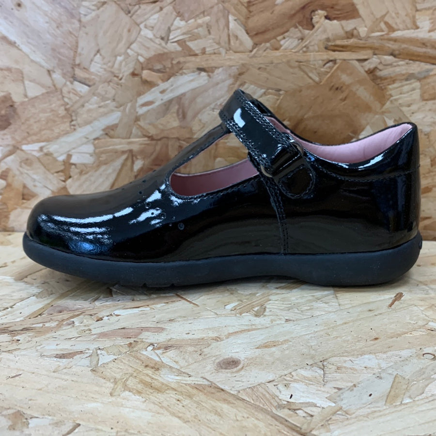 Patent Leather Shoe - Black